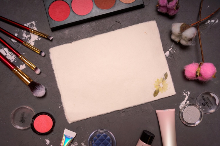 pexels-freestockpro-3791977